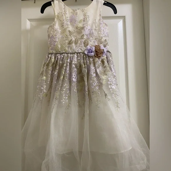 RARE EDITION-CREAM GOLD & PURPLE FLORAL